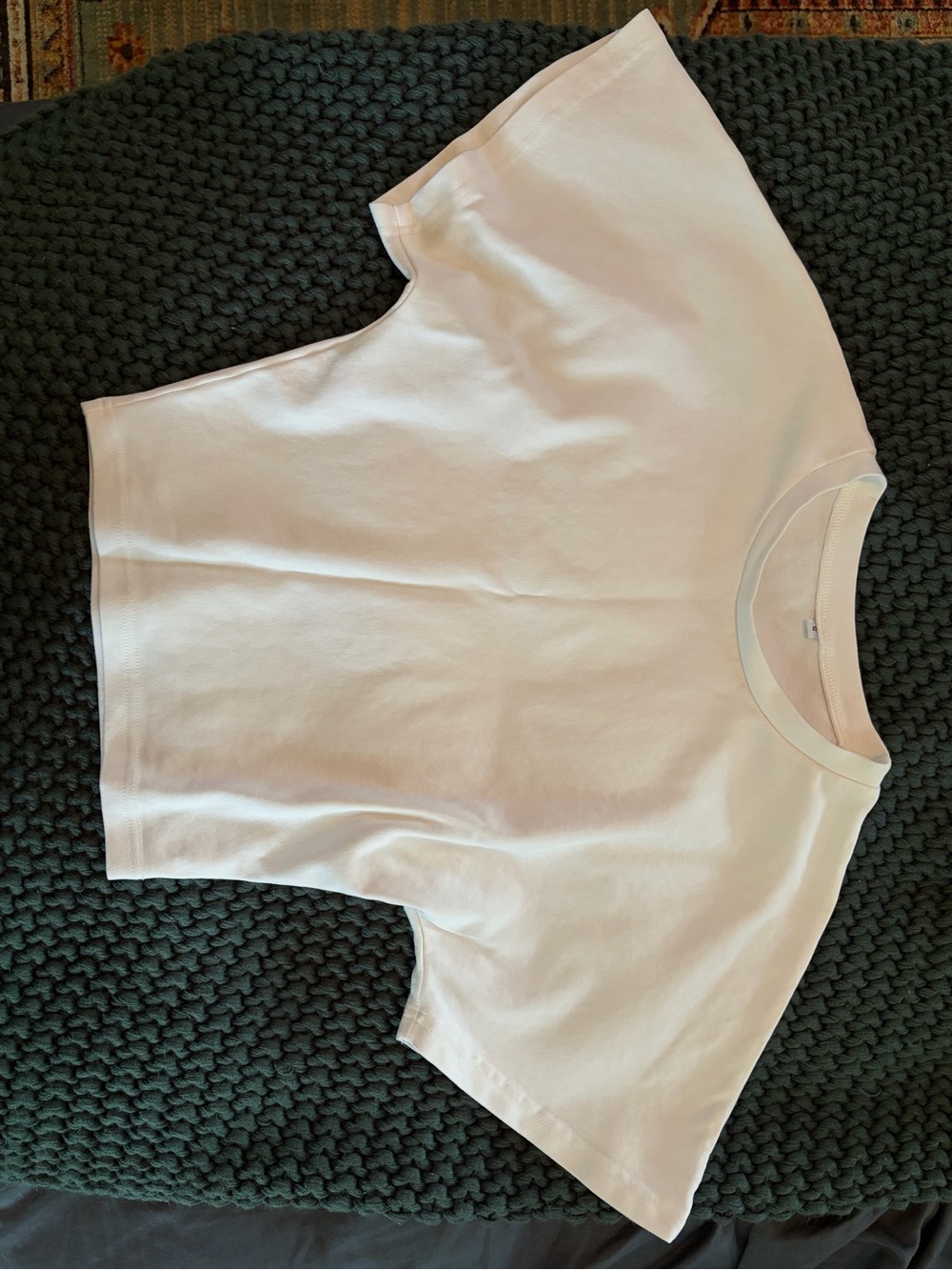 Women’s White Short-Sleeve Fitted Top - Picture 3 of 3